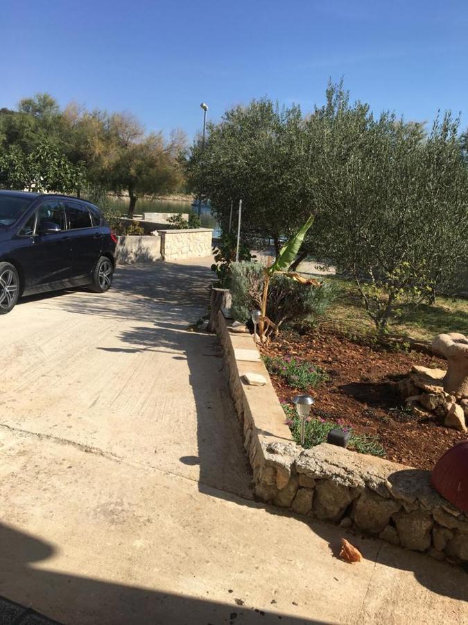 Apartman Put Svete Kate Raslina Dış mekan fotoğraf